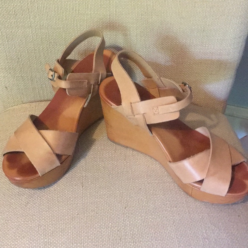Brown wedge heel